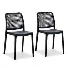 Set de 2 Sillas Manhattan, Negra, con Espaldar en Rejilla y Diseño Minimalista
