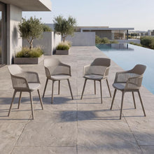 Silla Con Cojin Max, Color Taupe, Con espaldar en rejilla X4
