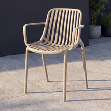 Set de 2 Sillas Parma, Taupe, con Espaldar en Rayas y Diseño Minimalista
