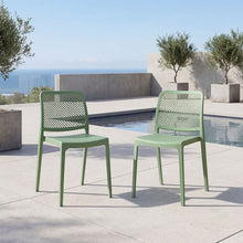 Silla Manhattan, Verde, Con espaldar en rejilla y diseño minimalista x2