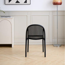 Set de 2 Sillas Marruecos, Negro, con Espaldar en Rayas y Diseño Minimalista