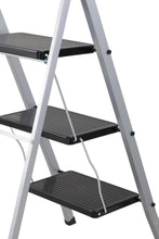 Escalera Tubular Luminas, Gris y Negro, Plagable de 3 Niveles