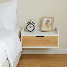 Set X 2 Mesas De Noche Flotantes Con Puerta 35x50x30cm Madera