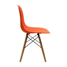 Silla Eames Patas En Madera para comerdor, sala, restaurante - Naranja